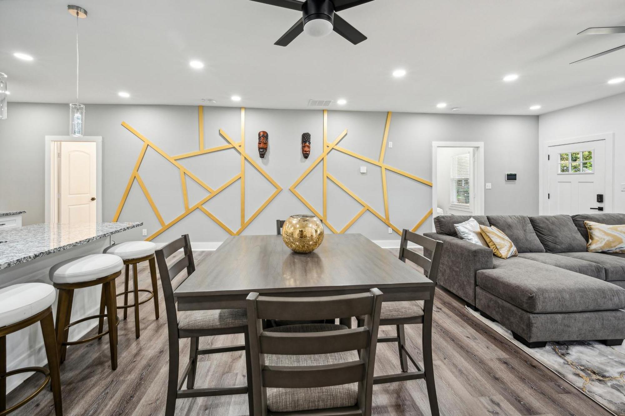 Centrally Located Home In Atlanta-10 Mins From Ga Aquarium, Mercedes Benz Stadium, & Much More المظهر الخارجي الصورة